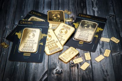 سرمایه گذاری در طلا یا بانک