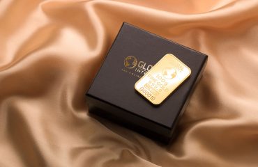 سرمایه گذاری در بانک یا خرید طلا ؟ فرق این دو در چیست؟